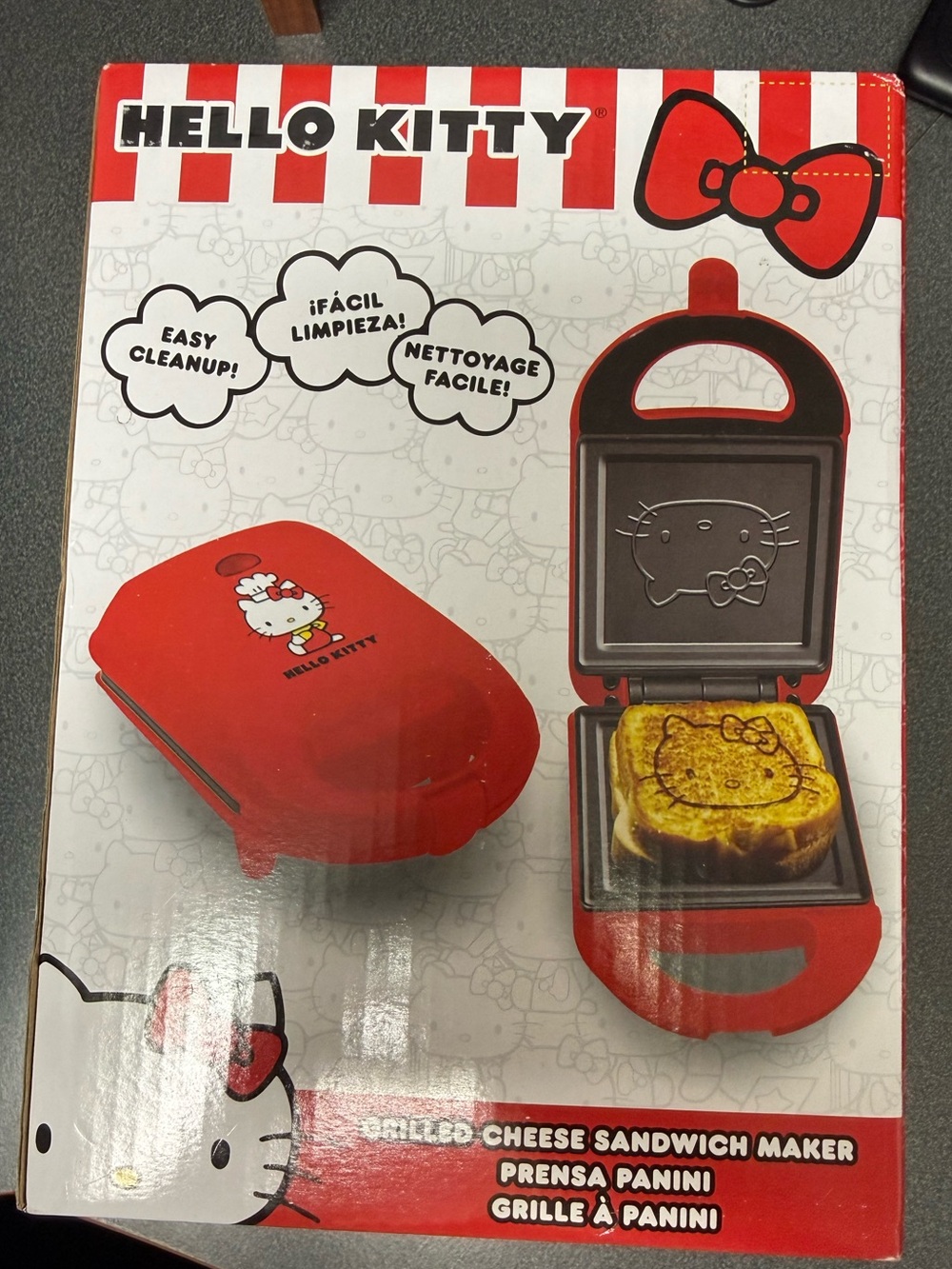 Hello Kitty Grilled Cheese Maker/Sandwich Press *NIB